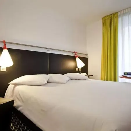 Ibis Styles République Le Marais 3* Parigi
