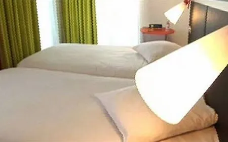 Ibis Styles République Le Marais 3*
