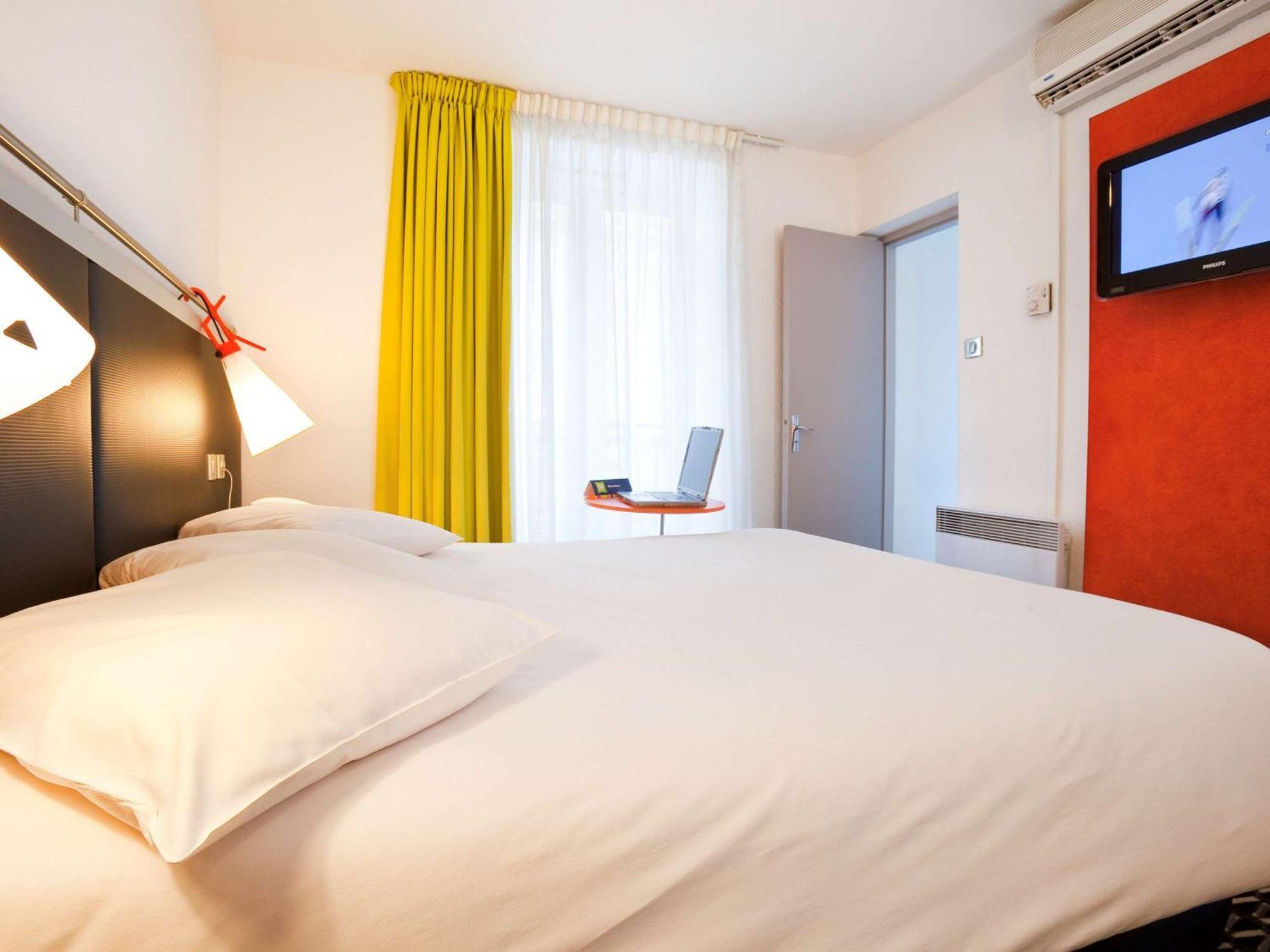 Hotel Ibis Styles République Parigi