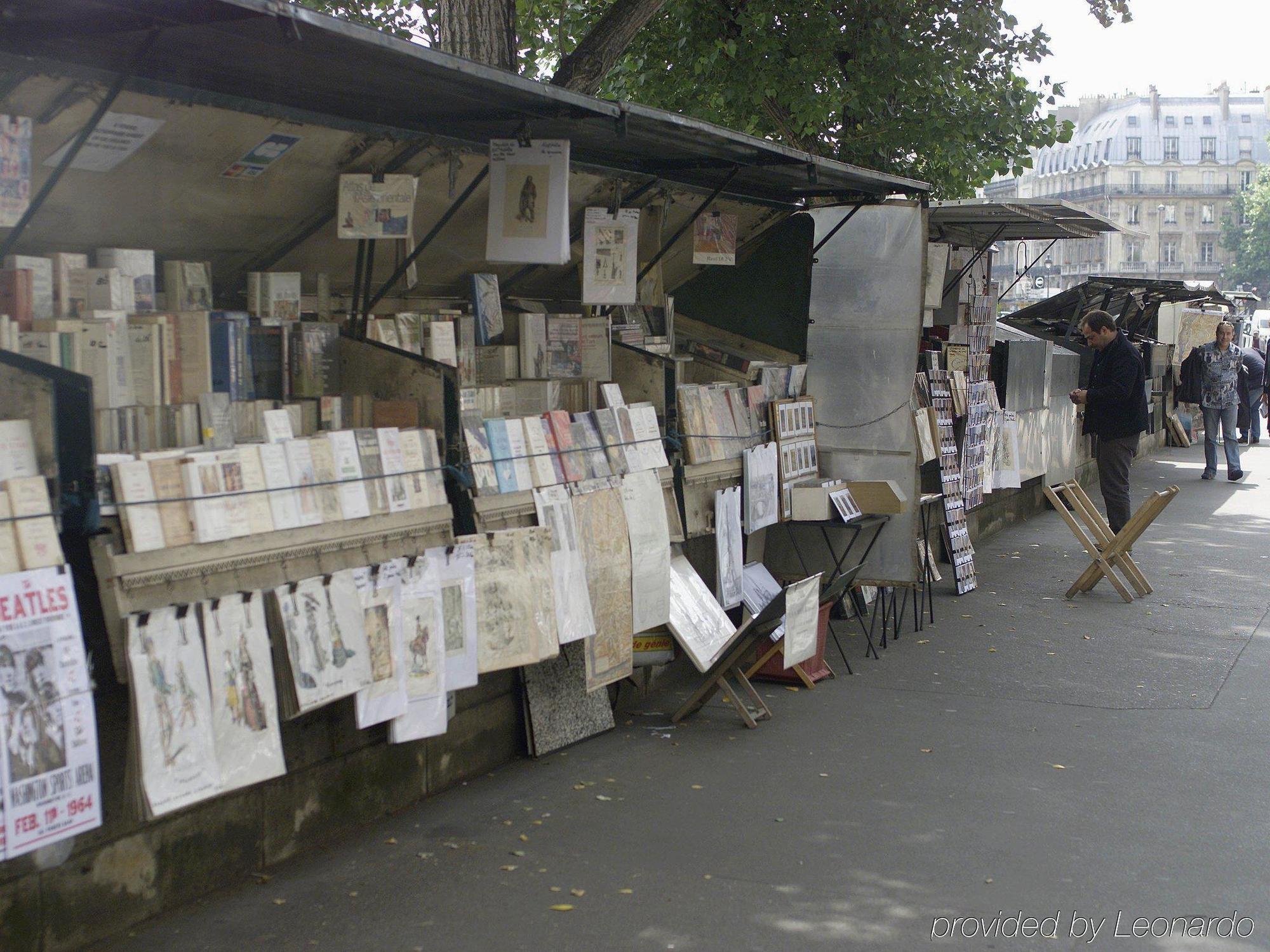 Ibis Styles Republique Le Marais Hotel 3*